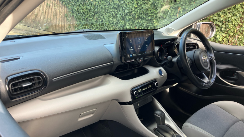 Toyota Yaris 1.5 Hybrid Excel 5dr CVT Hybrid Hatchback